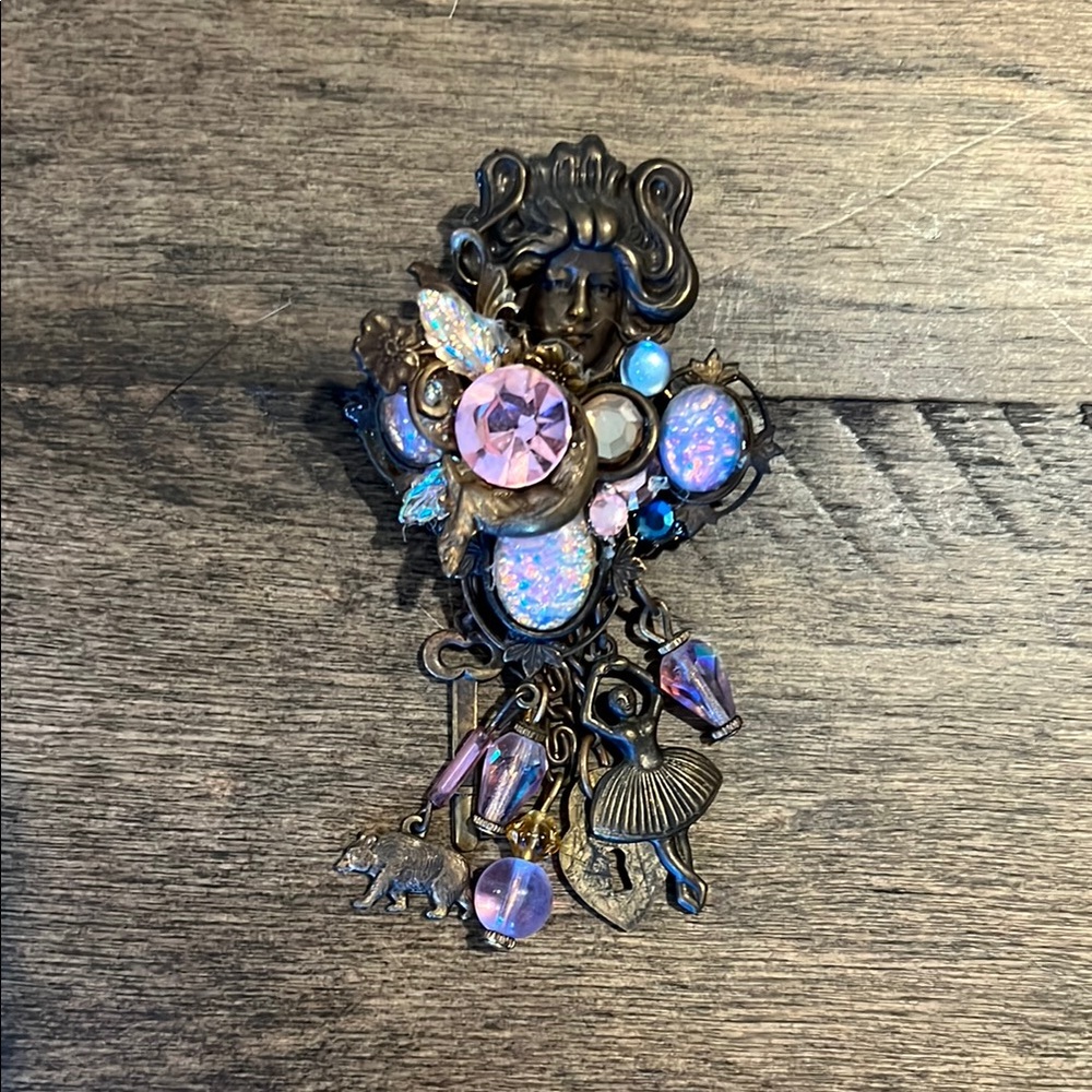 Vintage Style Brooch with Pink and Blue Accents